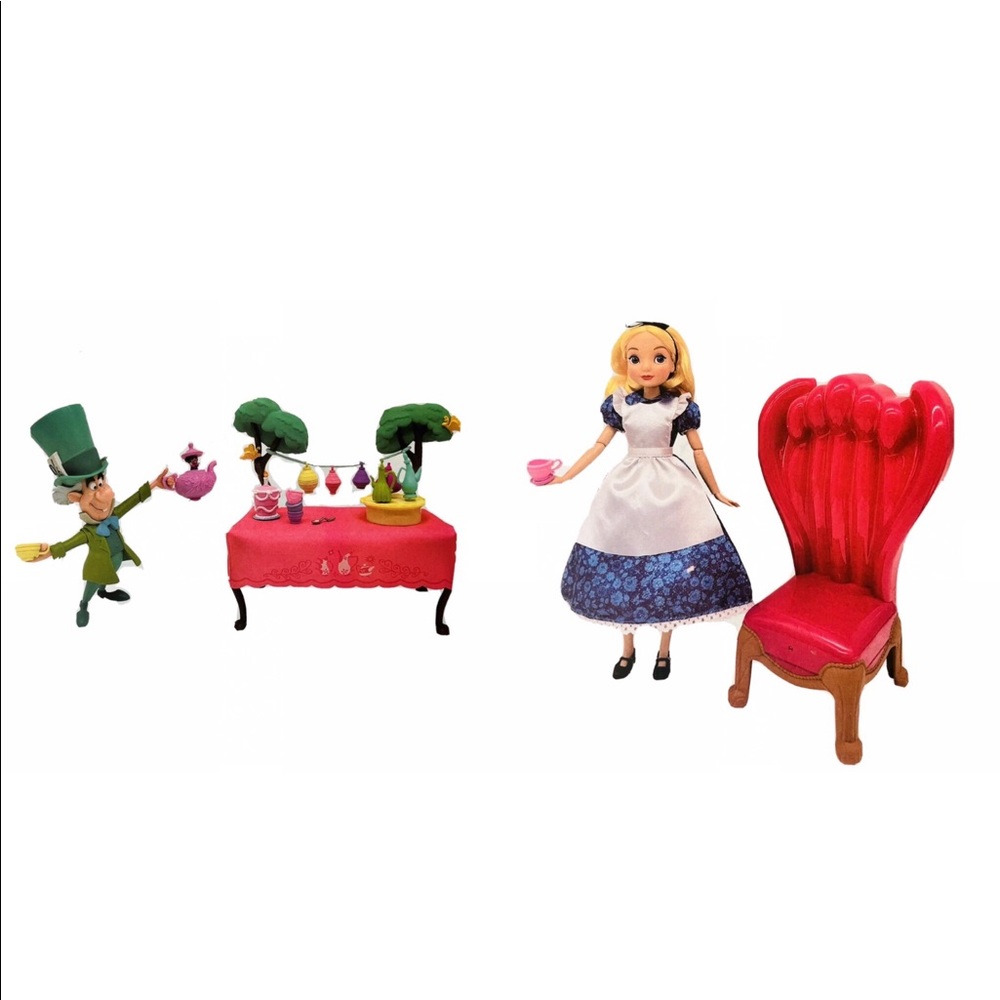 Disney Store Alice in Wonderland Classic Tea Party Play Set with Doll & Movement